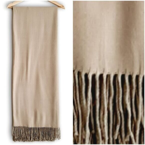 INDIGO / Soft Fleece Blanket Tassel Fringe Cream Light Beige Neutral - Picture 1 of 9